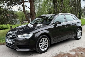 Audi A3 Sportback 1.2 TFSI Attraction S tronic